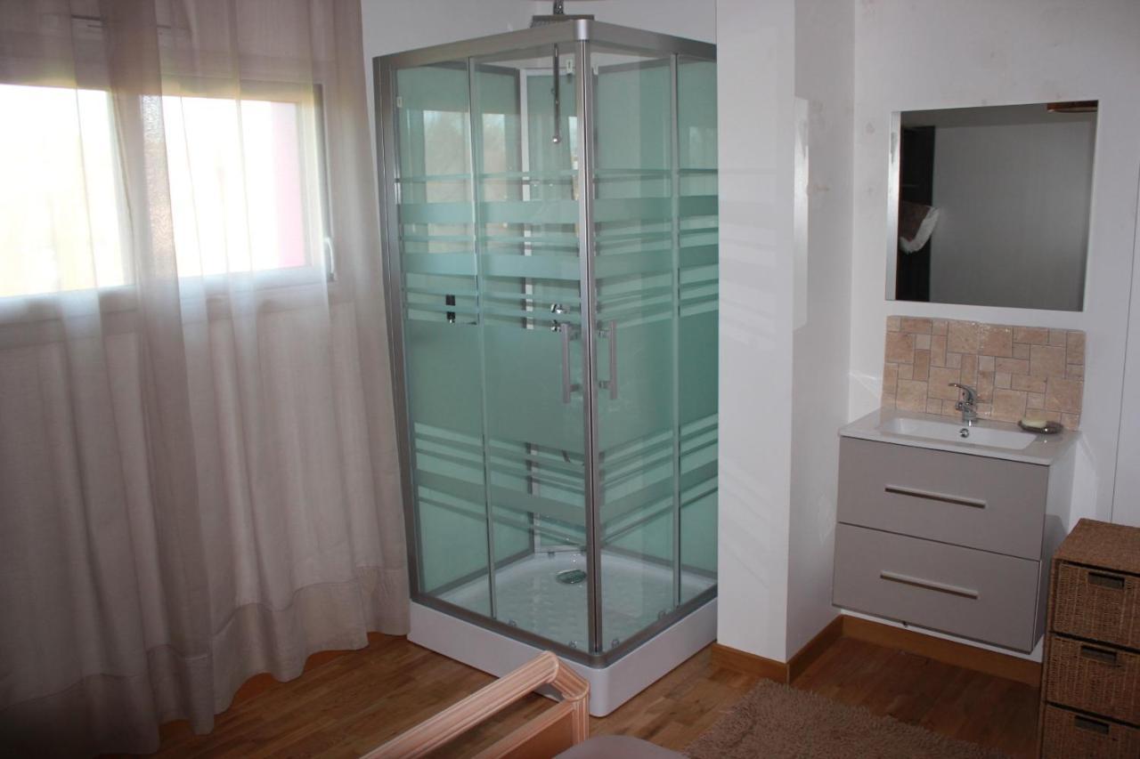B&B Marianne-Jacky Lemans Montbizot 외부 사진